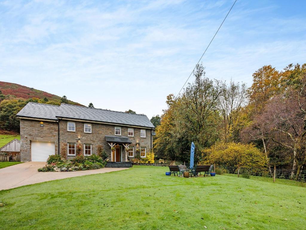 Ty Olaf, Llanymawddwy