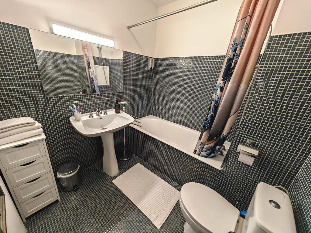 Appartement avec balcon et parking à Paris Alésia - 5