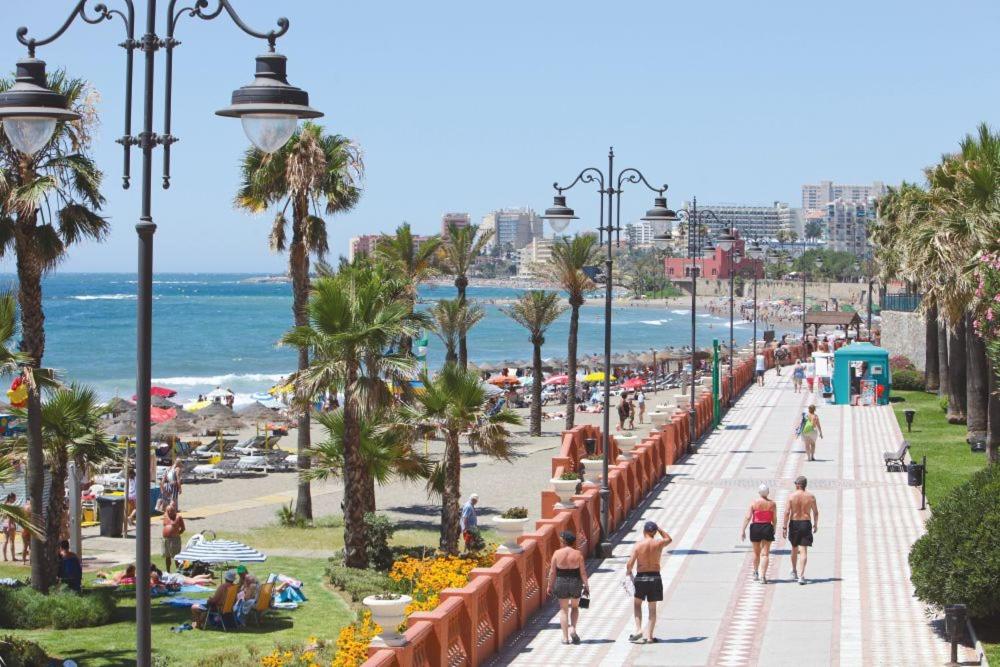 PASEO MARÍTIMO BENALMÁDENA 
