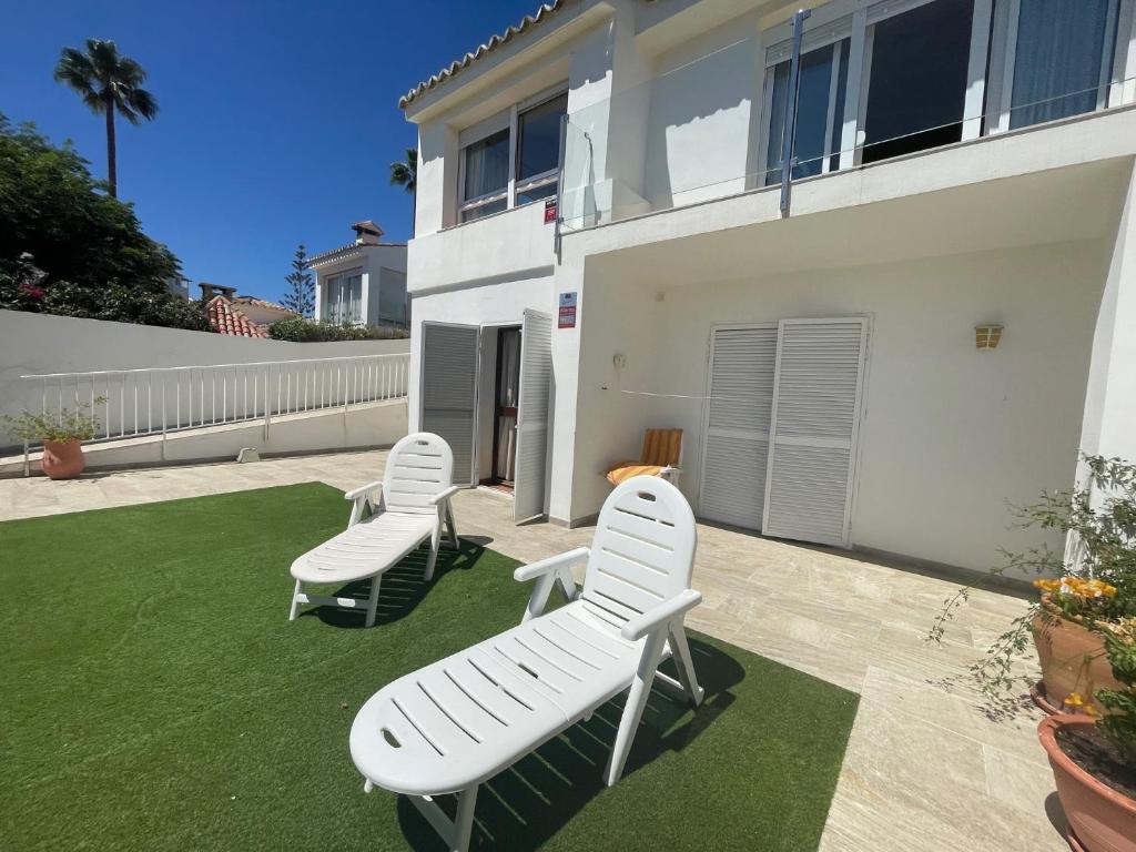 ESTEPONA BEACH SUITES 3. URB. ARENA BEACH 9 - 3