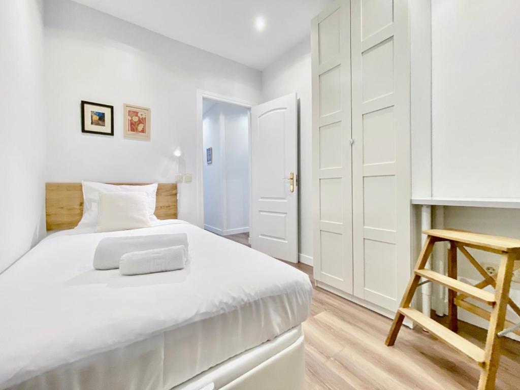 Puerta de Toledo VII - Apartamento de 2 dormitorios con Balcón - 5