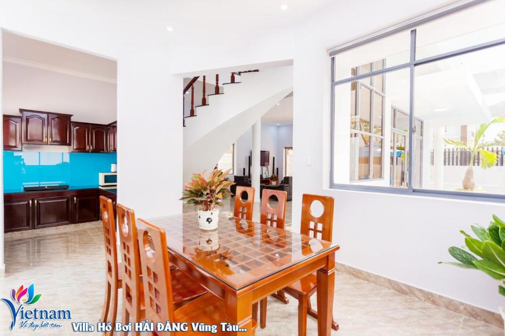 Villa GOLD DAY BAU SEN A CHAU Co HO BOI