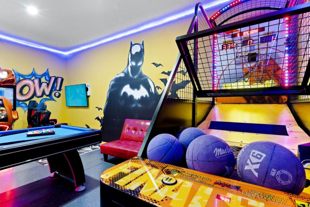 Champion Gates Welcomes Multi-Family and Groups to Enjoy Our Spacious Rooms, Davenport