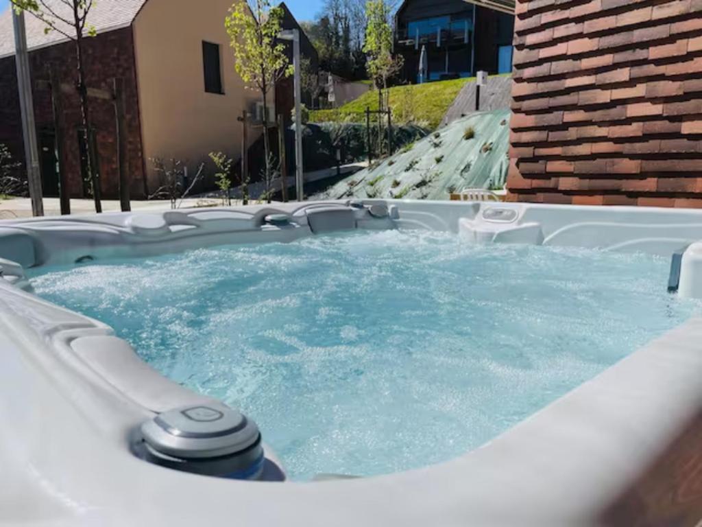 Le Viagio Superbe appartement avec jacuzzi - 3