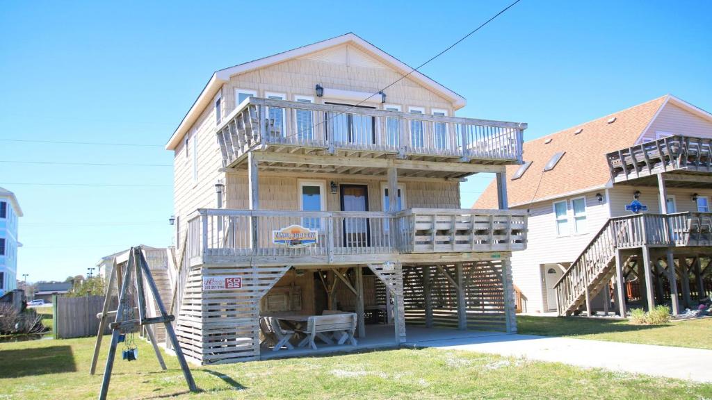 Oceanside, Friday to Friday, Sun Decks, Close to shopping, KD22, Summer Reflections, Kill Devil Hills