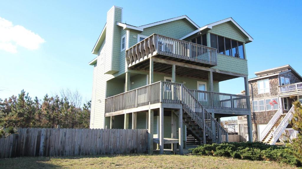 Oceanside, Private Pool, Hot Tub, Close to Beach! KD814, Stay Here on Porpoise, Kill Devil Hills