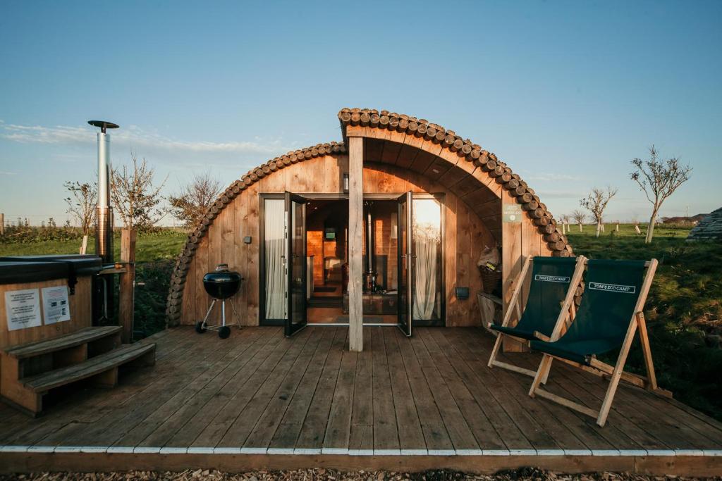 Modulog 1 At Tapnell Farm, Yarmouth