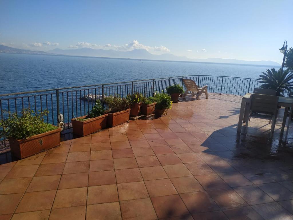 Napoli sospesi tra cielo e mare - 3
