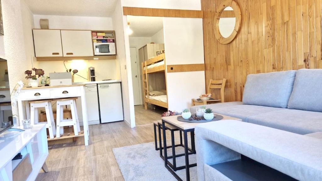 Studio avec vue imprenable sur la montagne à Isola, 25 m². - 2