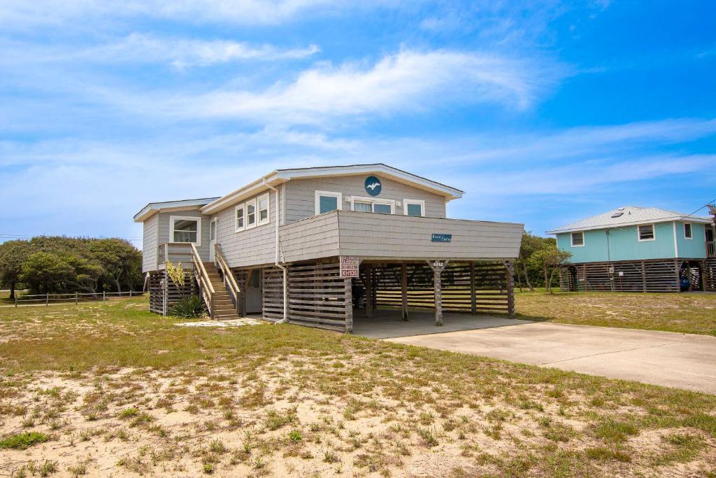 Oceanside, Sun Deck, Close to beach! KH106, Annie Oakley, Kitty Hawk