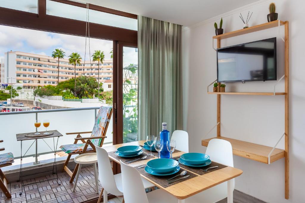 Modern Apt with Pool - Yumbo & Beach - 4