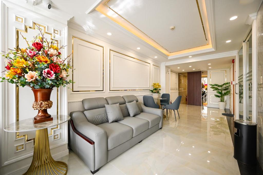 Vivian Hotel