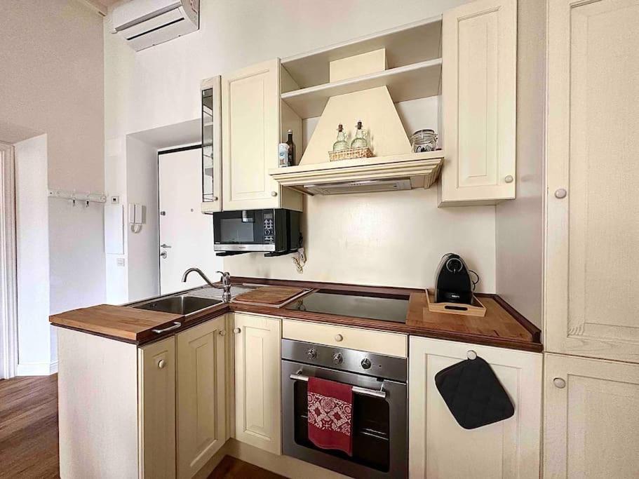 Luxury apartment close to S. Frediano – Victor - 5