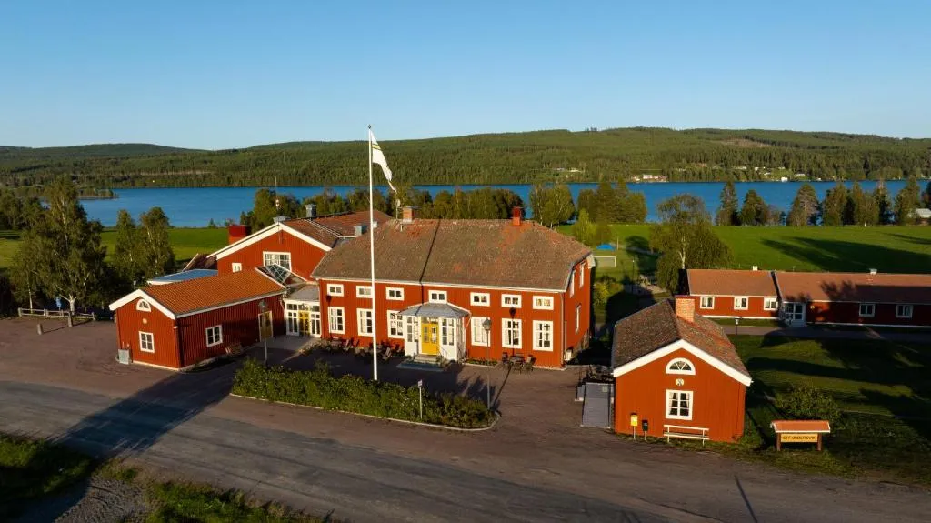 STF Undersvik Gårdshotell & Vandrarhem, hotel in Vallsta