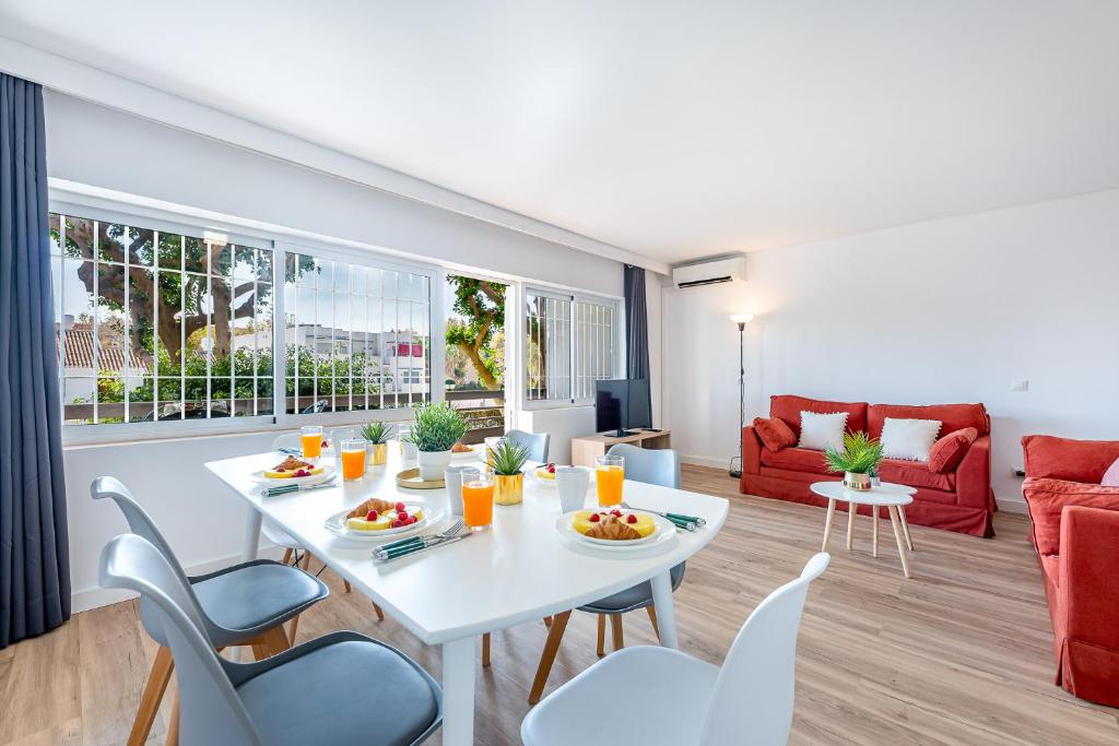 797 HOLIDAY RENTALS - Piso reformado con amplia terraza Carihue - 3