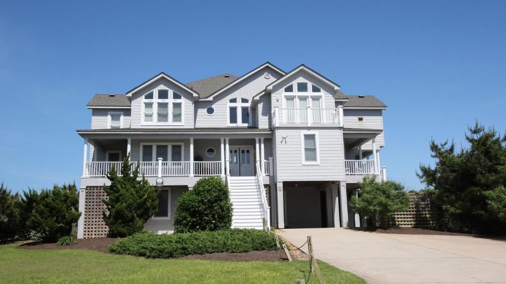 OCEANFRONT, 8 BRs, Rec Rm, Pool, H Tub, Media Rm, Ocean Views, OS24C, Flying Cloud II, Corolla