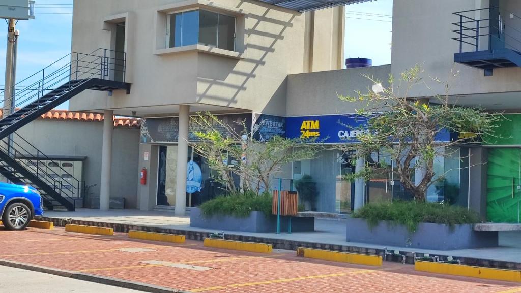 Habitación dentro de una casa의 숙소 내부 객실 이미지