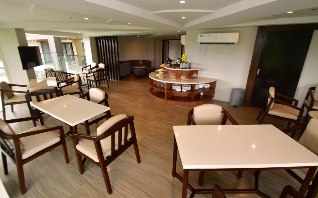 Bar/lounge