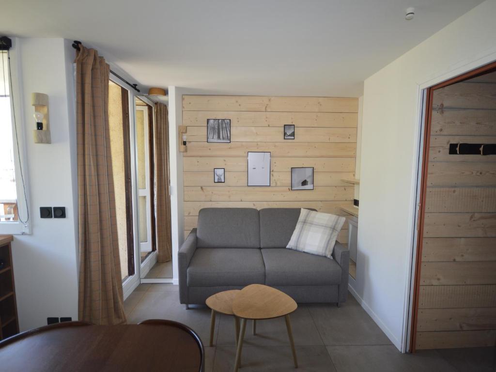 Studio rénové au pied des pistes avec balcon et cuisine équipée - FR-1-755-9 - 4