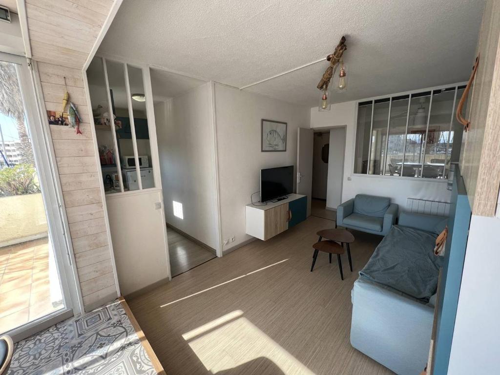 Appartement rénové 1 chambre + cabine, parking privé, à 400m de la plage - FR-1-81-601 - 2