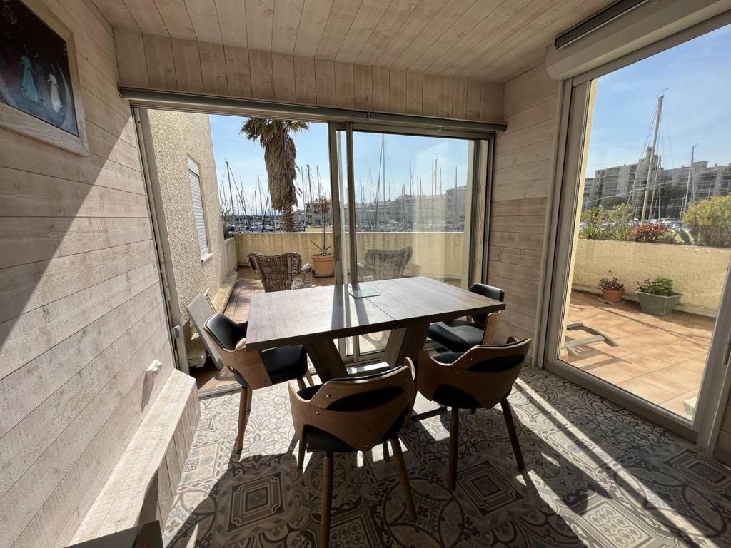 Appartement rénové 1 chambre + cabine, parking privé, à 400m de la plage - FR-1-81-601 - 5