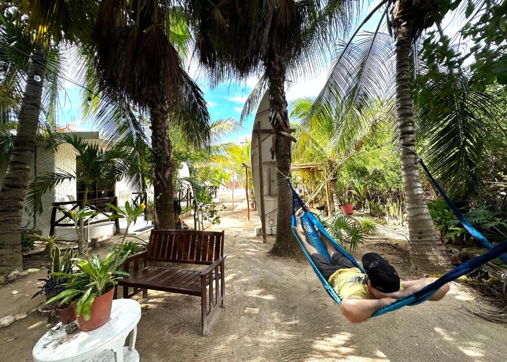 Sirenas Caribbean Rooms Holbox - 4