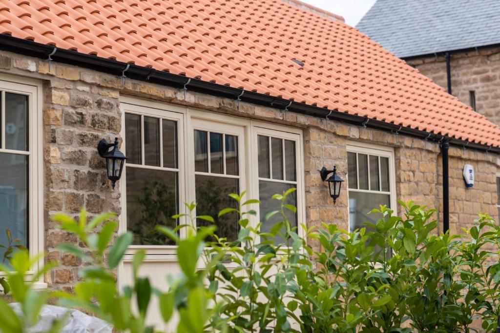 Phaleron - Modern barn conversion on a country estate, Worksop