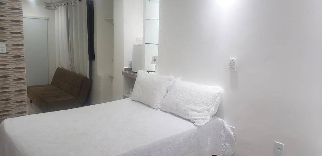 EXCELENTE CASA COM GARAGEM E 3 QUARTOS sendo 1 SUÍTE NA PRAIA DOS ANJOS A 5 min A PÉ DO PIER DOS BARCOS, Arraial do Cabo