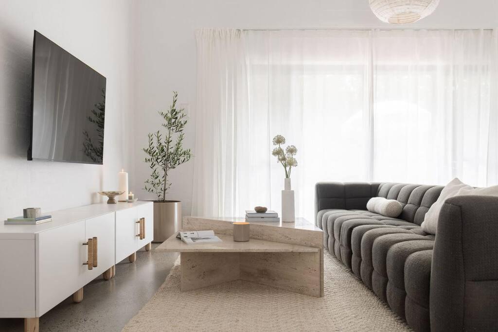 The Mayfield -Byron Bay, Byron Bay