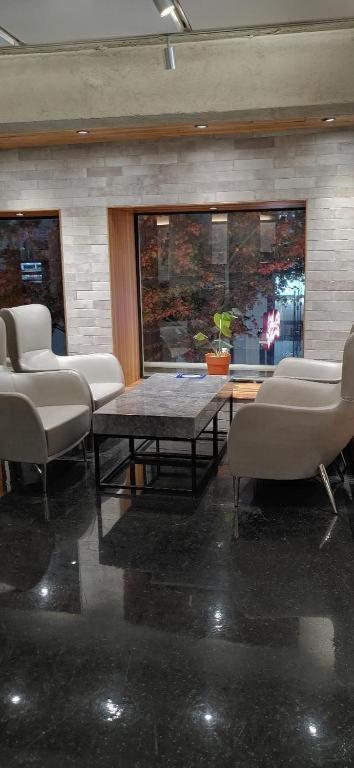 KOZAYO Hostel Hongdae