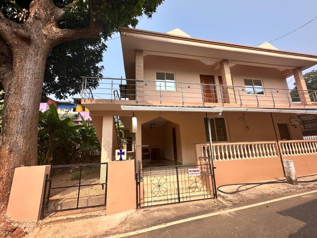 James Guesthouse