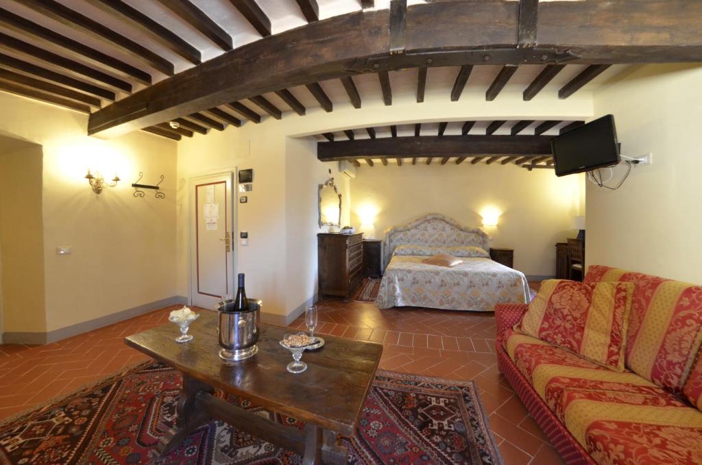 Erkélyes lakosztály