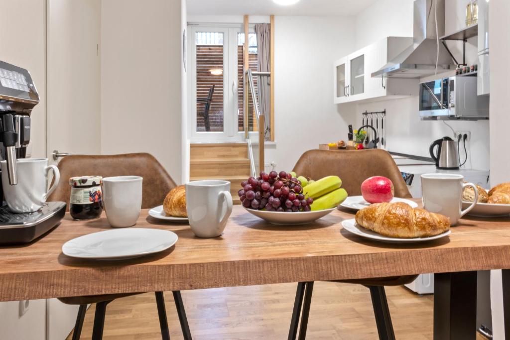 Altstadt - Exklusive 3-Zi-Wohnung für 6 Personen mit 90 qm, großer Dachterrasse, Parkplatz, WLAN - 4
