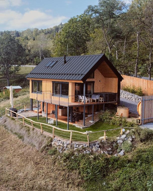 Chata Scheelit, Banská Štiavnica