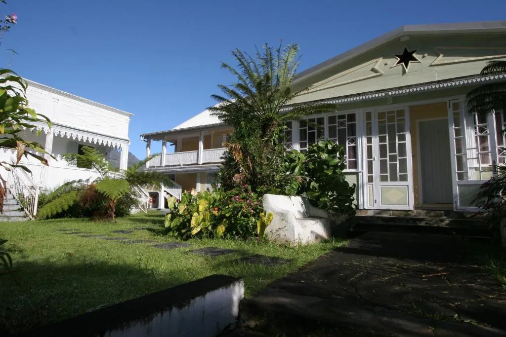 Le Relais Des Cimes, hotel a Salazie