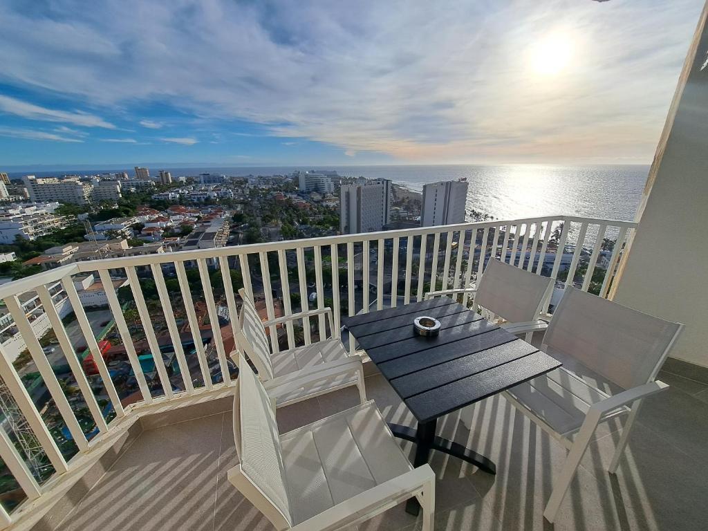 Panoramic Floor - Las Americas - 3