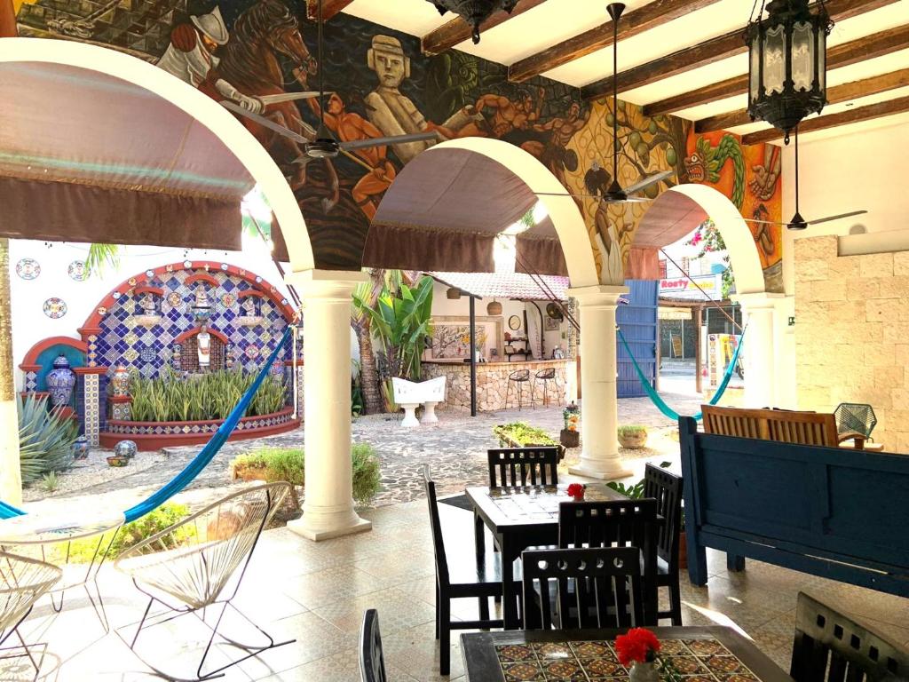 Shared lounge/TV area