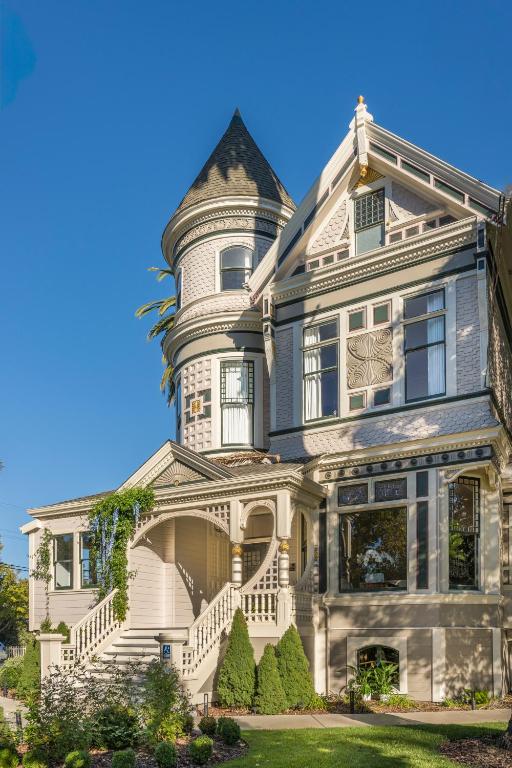 The George - Luxury Boutique Inn, Napa