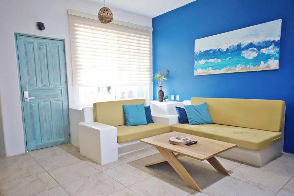 2BR -Water at Mikasa- Fast WIFI, King beds, AC, Near beach, Pool - 1