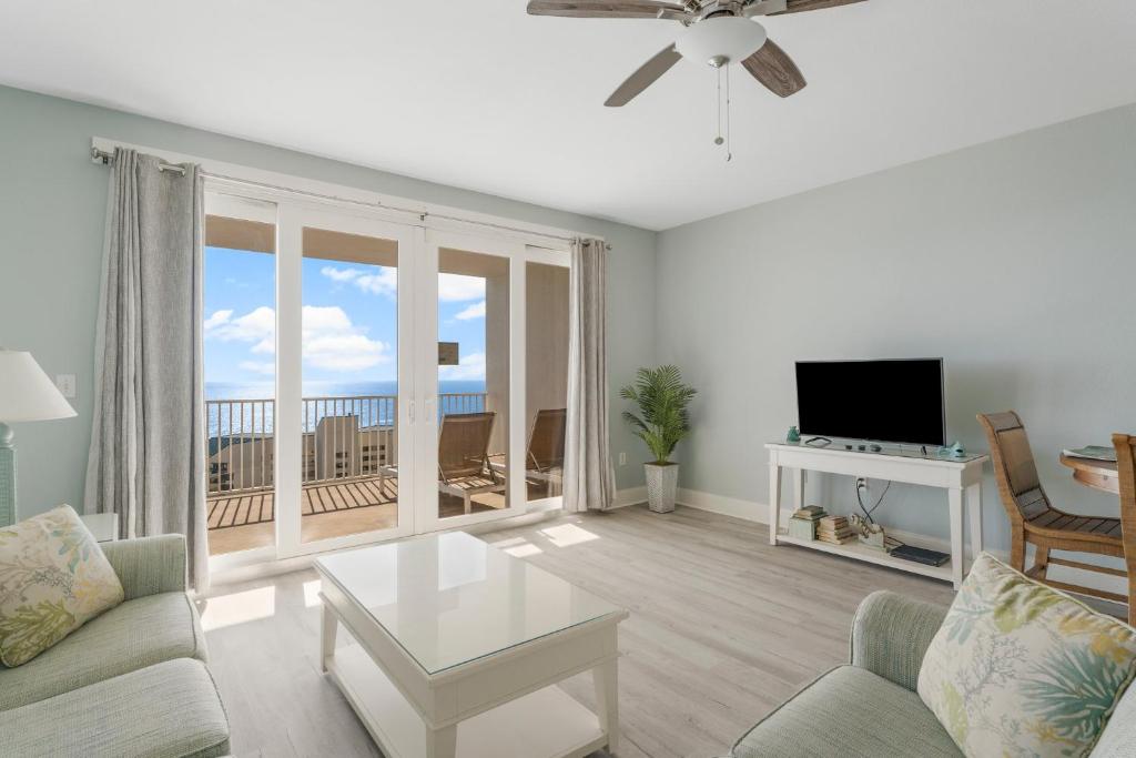 Laketown Wharf #1612 by Nautical Properties, Panama City Beach