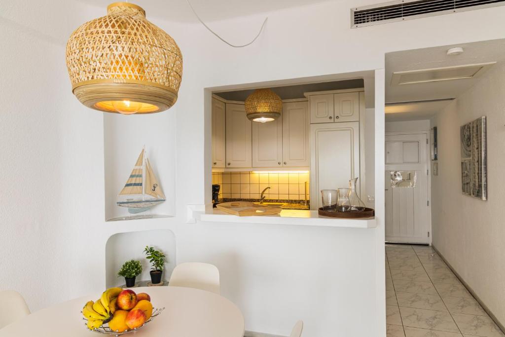 Wonderful Sea View apartment - 4