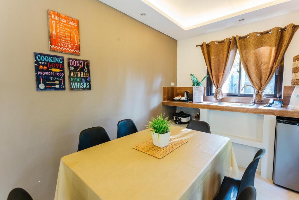 Spacio Caliraya Bed and Breakfast