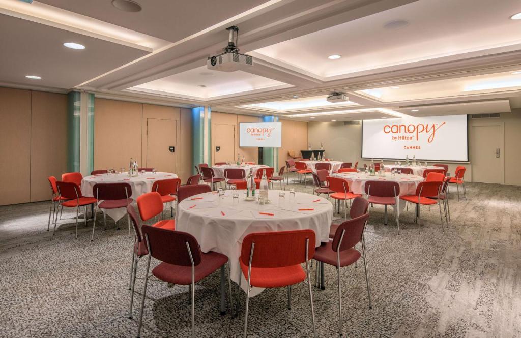 Meeting room / ballrooms