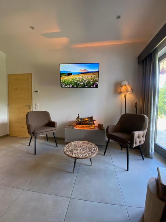 Les Trois Chaufatons - Chalets Boutiques - 2