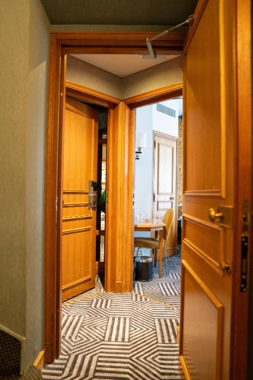 Hotel de Fleurie - Saint-Germain-des-Pres - 5