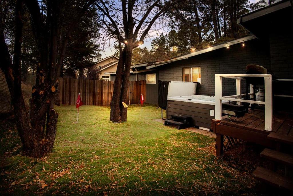 Modern Boho - Hot Tub - 9 min to Downtown, Flagstaff