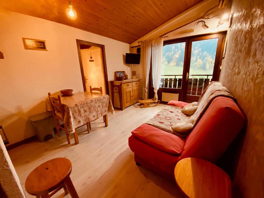 Appartement cosy 4 pers. avec balcon et vue à La Clusaz - FR-1-459-218 - 1