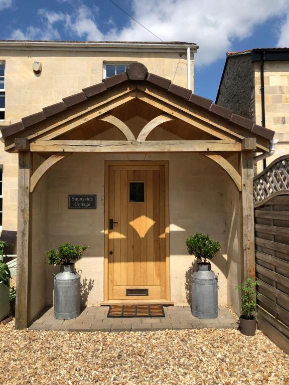 Sunnyside, Bath – 3 Bedroom Cottage With Parking, Corston