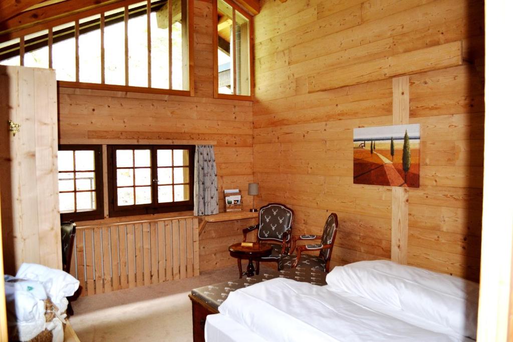 Waldhotel Doldenhorn photo