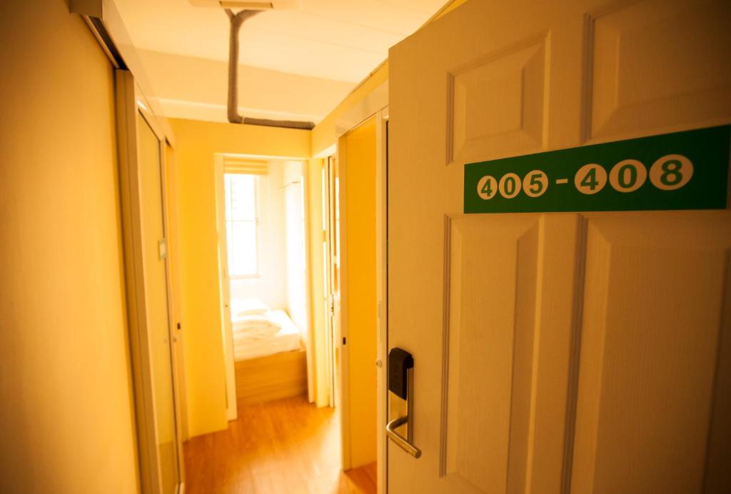 微型旅馆 (Micro Hostel)